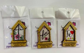 Im mini casinha madeira variados ,cada