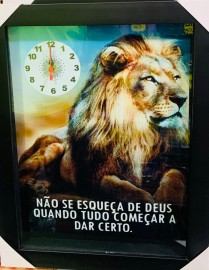 Quadro Relgio madeira com moldura e vidro individual (No se esquea de Deus)